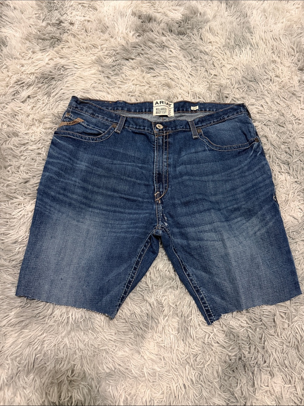 Ariat shorts size 42 used
